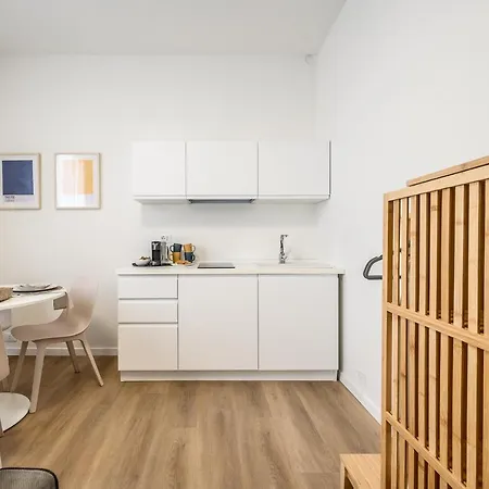 Emilia Young Apartment Modena