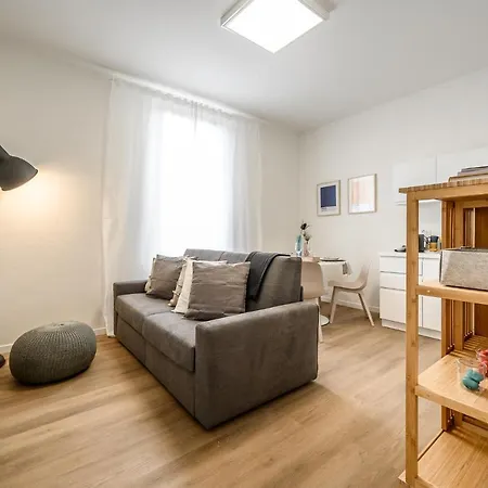 Apartamento Emilia Young *