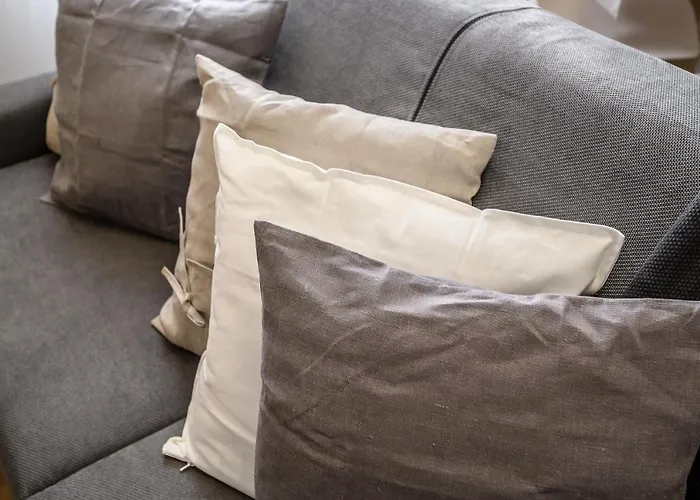 Emilia Young Apartman Modena